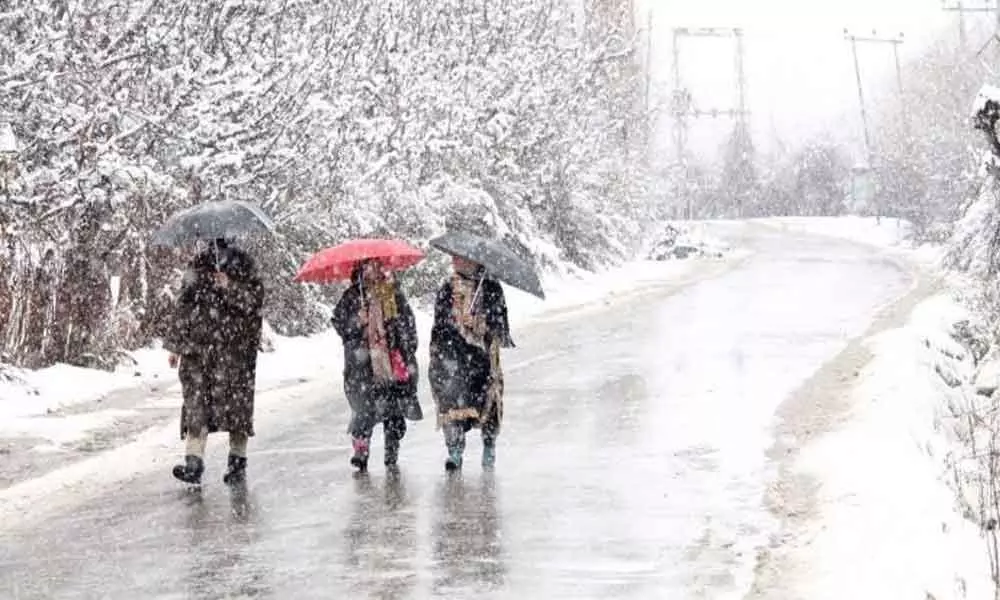 At minus 3 degrees, Srinagar records coldest night of season