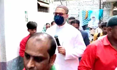 Asaduddin Owaisi faces wrath of Woman over flood aid distribution