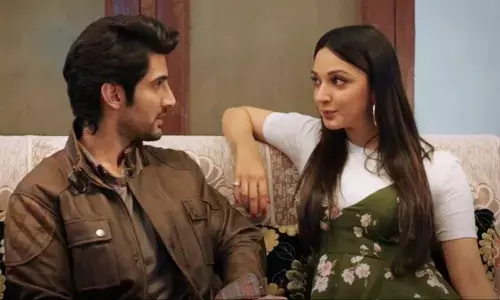 Indoo Ki Jawaani Trailer: Kiaras Miss-Adventure On Tinder Leads To The Wrong Delivery Of Aditya Seal…