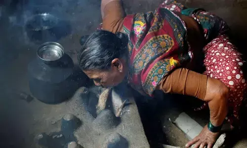 Cooking with wood may cause lung damage