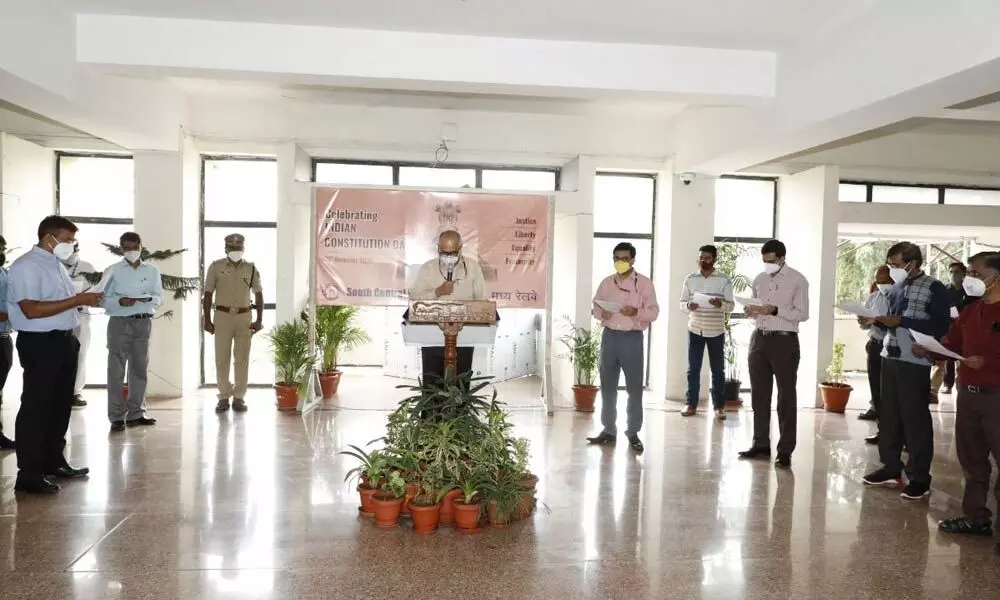 General Manager of SCR Gajanan Mallya reading out the Preamble of the Constitution at Rail Nilayam, headquarters of the zone, in Secunderabad on Thursday