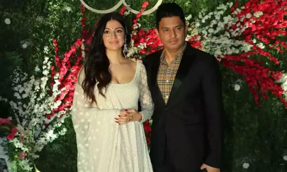 Divya Khosla Kumar Wishes Her Husband Bhushan Kumar Along With Sharing The Beautiful Wedding Pic