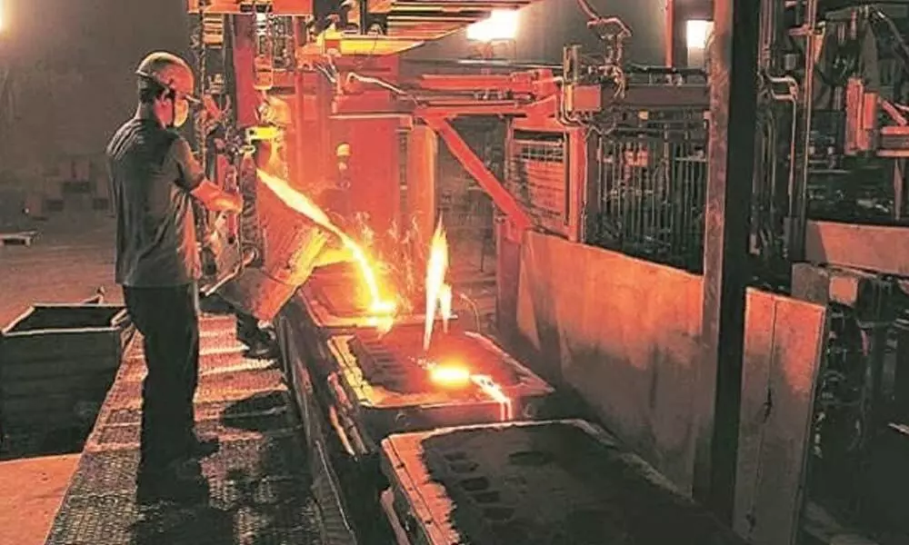 Core industries’ output contracts 2.5%
