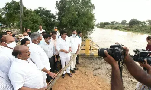 Panchayat Raj Minister Peddireddy Ramachandra Reddy inspecting the collapsed Gargeya river bridge in Chittoor on Saturday