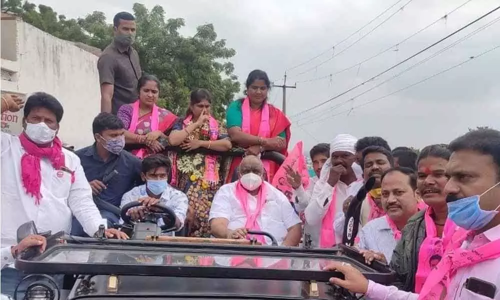 Husnabad MLA Voditela Satish Kumar campaigning for the party candidate in 141st division in Malkajgiri of Hyderabad on Sunday