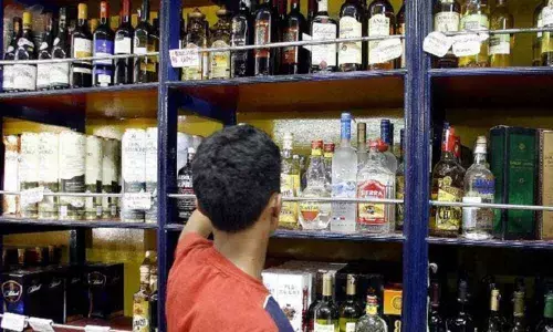 Liquor shops to remain shut for 3 days from today