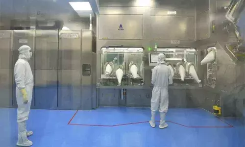 Serum Institute of India to apply for emergency authorisation of COVID-19 vaccine in the next two weeks