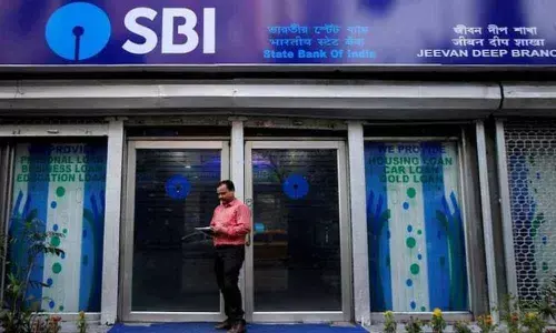 Amundi threatens to divest SBI bonds
