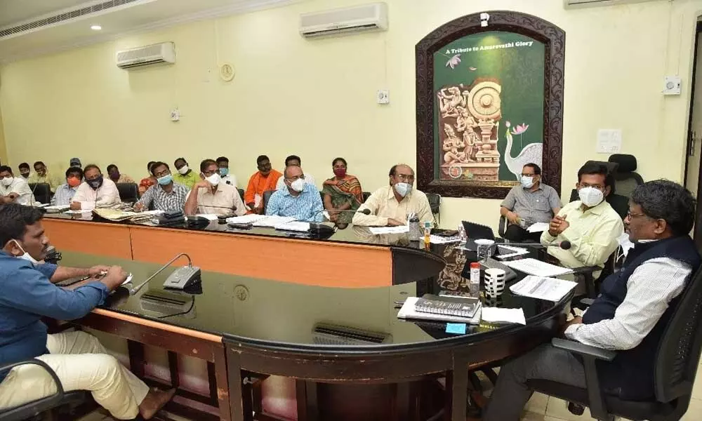 District Collector I Samuel Anand Kumar addressing a meeting with the officials of Irrigation in Guntur on Tuesday