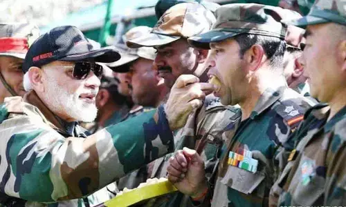 BSFs 56th Foundation Day today, PM Modi salutes the soldiers engaged in defense of the border