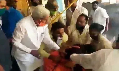 Woman councillor Chandni Naik says she suffered miscarriage after being shoved by MLA