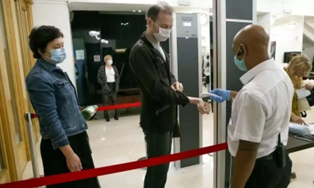 Russia adds 27,403 new Coronavirus cases