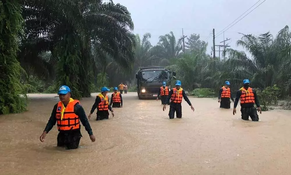 13 killed in Thailand flash floods