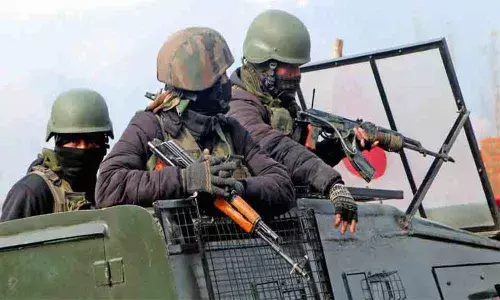 Cop, civilian injured as terrorists open fire on police party in Srinagar