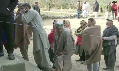 Voting Underway In 4th Phase Of DDC Polls In Jammu and Kashmir