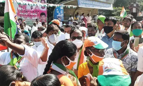 BJP, TRS anti-farmer, lambast Congress netas