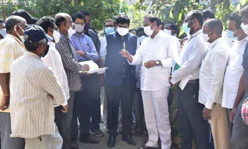 Members of AIIMS team interact with doctors at the Government General Hospital in Eluru on Tuesday