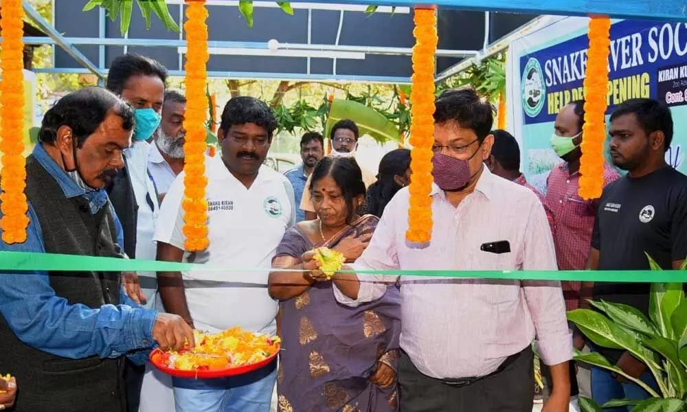 Snake Saver Society’s helpdesk inaugurated at Ukkunagaram in Vizag on Wednesday