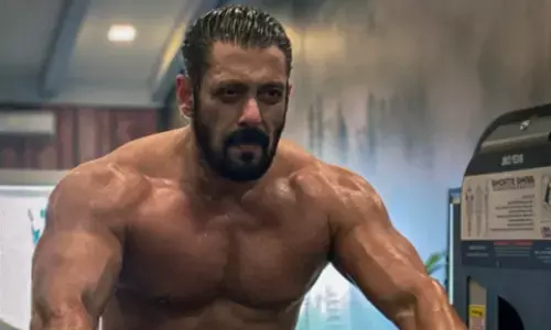 Salman Khan Wins The Hearts Of Netizens With His Farming Pics