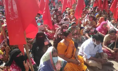 Teachers protesting in front of the Collectorate in Ongole on Thursday