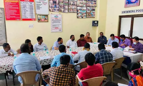 Bahadurpura MLA Mohammed Moazam Khan taking up development issues in his constituency with officials on Thursday