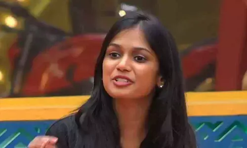 Ariyana in Bigg Boss House