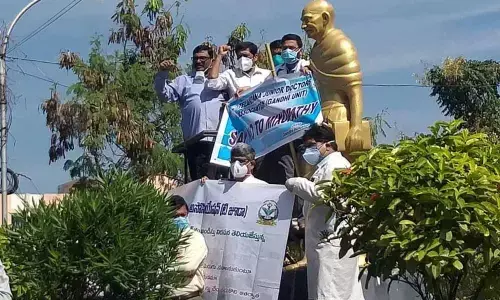 Doctors’ strike hits some hospitals