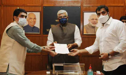 Jal Shakti Minister agrees to Polavaram site visit