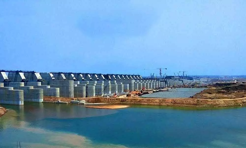 Centre slams brakes on Kaleshwaram works