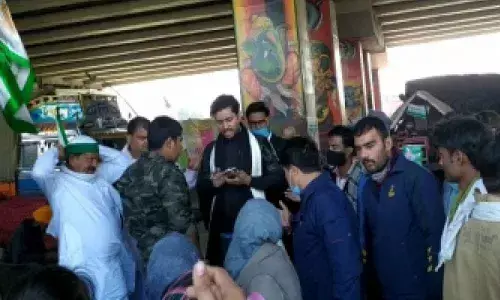 Farmers protesting at Ghazipur ask Jamia students to leave