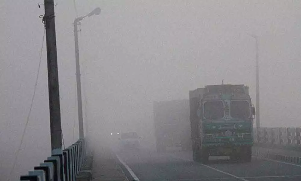 Dense fog in Jammu city, minus 13 in Leh