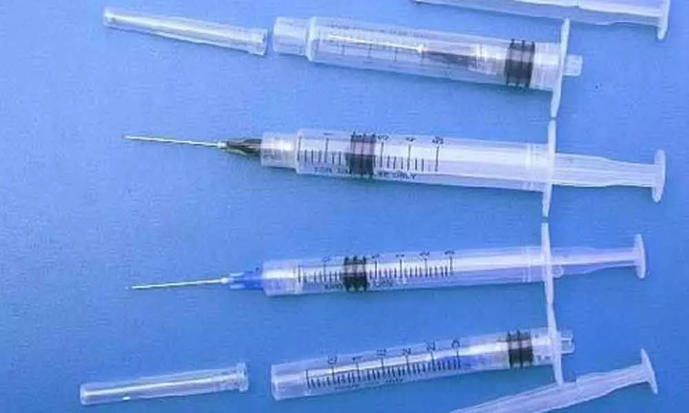 Syringe makers step up output as India plans mass vaccination