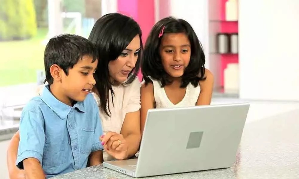 Help your kids in e-learning during pandemic