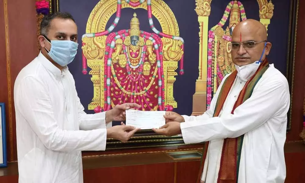 Chennai based businessman donates one crore to TTD