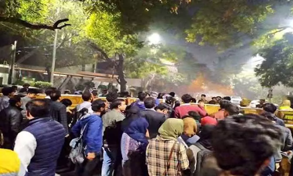 Evict protestors from Kejri’s residence: Delhi High Court