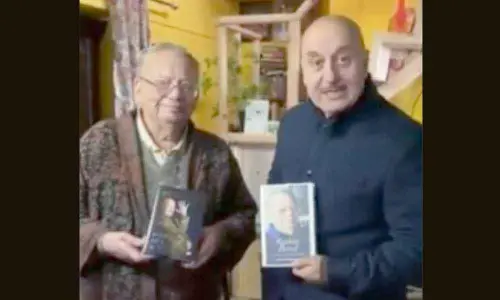 Anupam Kher visits Ruskin Bond in Mussoorie, presents him latest book
