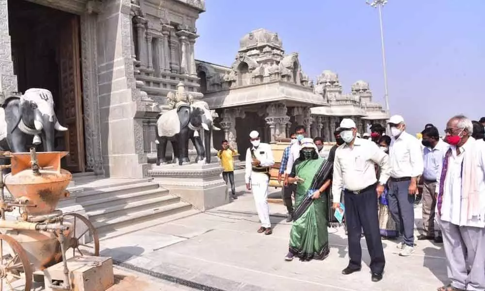 CMO Special Secretary Bhupal Reddy along with District Collector Anita Ramachandran inspecting Yadadri main temple revival works