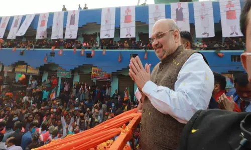 Amit Shah holds roadshow in Bengals Birbhum district