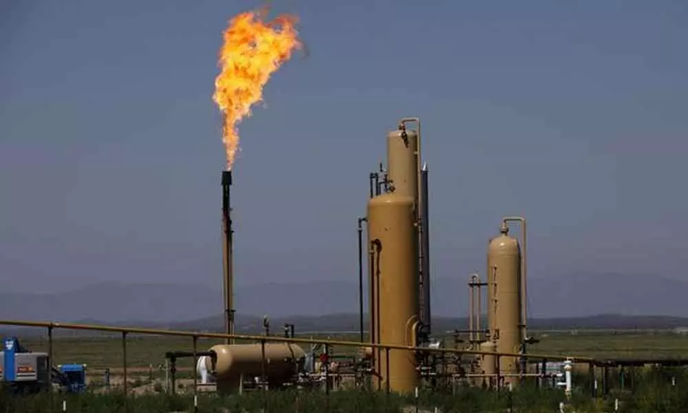 R-Cluster heralds new phase in gas sector