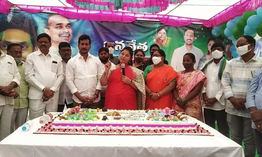 Deputy Chief Minister P Pushpasreevani taking part in the birthday celebrations of Chief Minister Y S Jagan Mohan Reddy in Kurupam constituency in Vizianagaram district on Monday