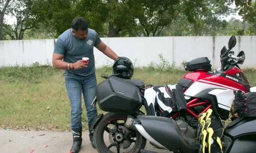 Darshan Teases Fans With Road Trip Pictures