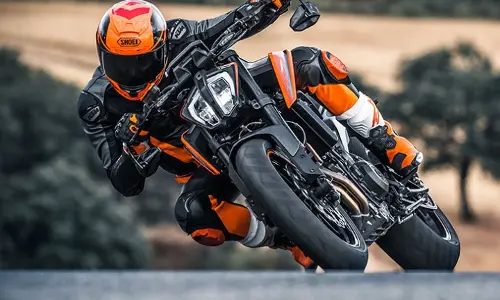 KTM 160 Duke Launched in India at Rs 1.85 Lakh | Features, Specs & Price