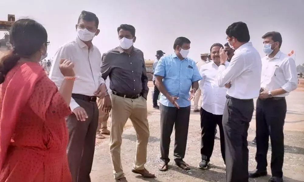 Ministers and officials on Thursday inspecting arrangements for launch of house site distribution to the poor by Chief Minister YS Jagan Mohan Reddy at Komaragiri village on Friday
