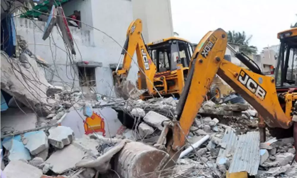 Demolition of illegal constructions in Shamshabad municipality ordered