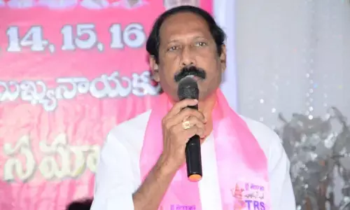 Sthambhadri Urban Development Authority  chairman Vijay Kumar speaking at a party preparatory meeting in Khammam town