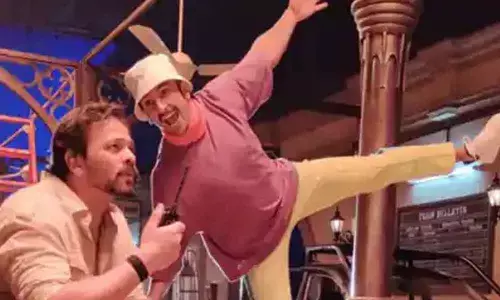 Ranveer Singh Shares The First Picture From His Next Movie ‘Cirkus’ Sets Along With Rohit Shetty