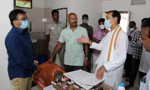 TTD JEO Inspects PHCs at Alipiri and Srivari mettu footpaths in Tirumala