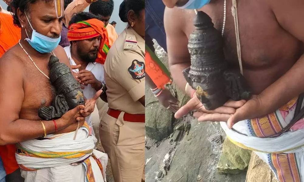 Head of Lord Rama’s idol found in lake