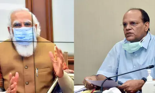 Prime Minister Narendra Modi and Chief Secretary Somesh Kumar