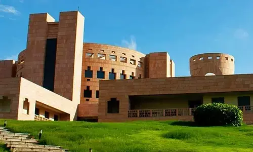 Madan Pillutla to helm ISB as 6th Dean